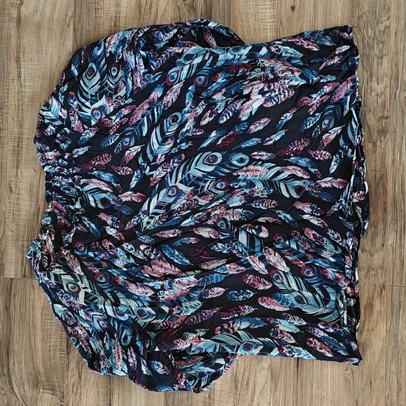 EUC Sheer feather blouse - Picture 6 of 8